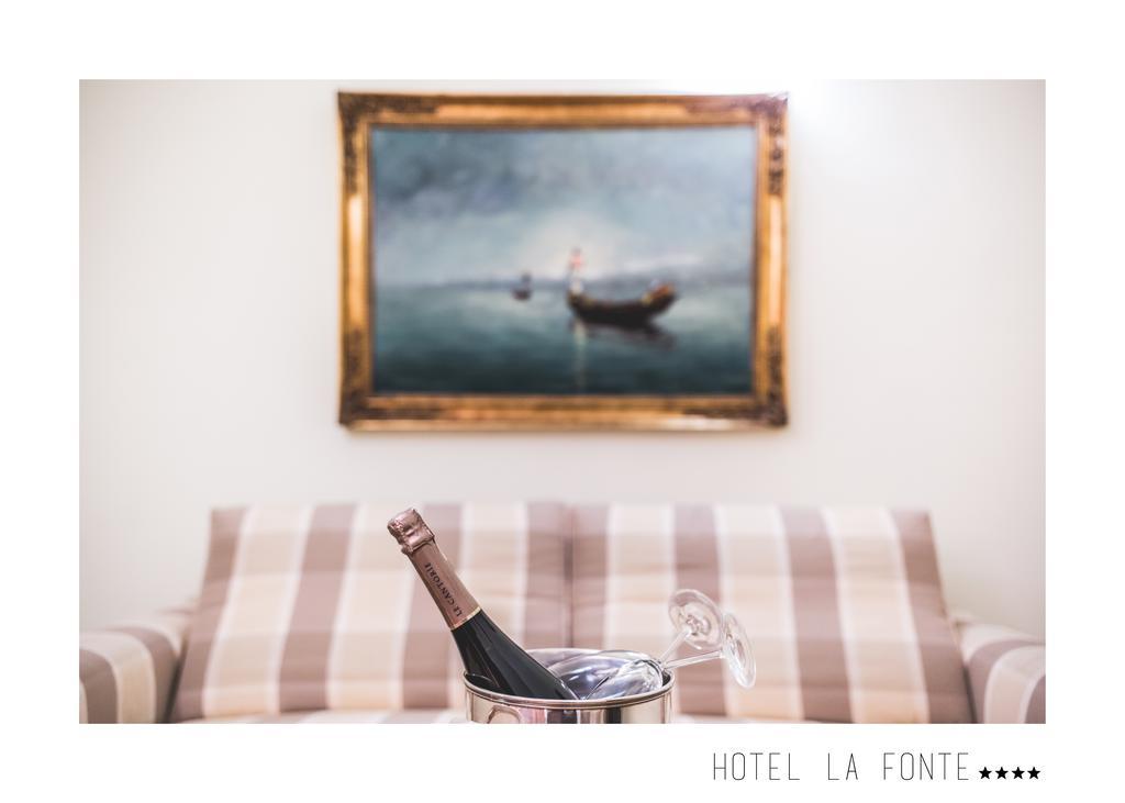 La Fonte Hotel Ome Kültér fotó
