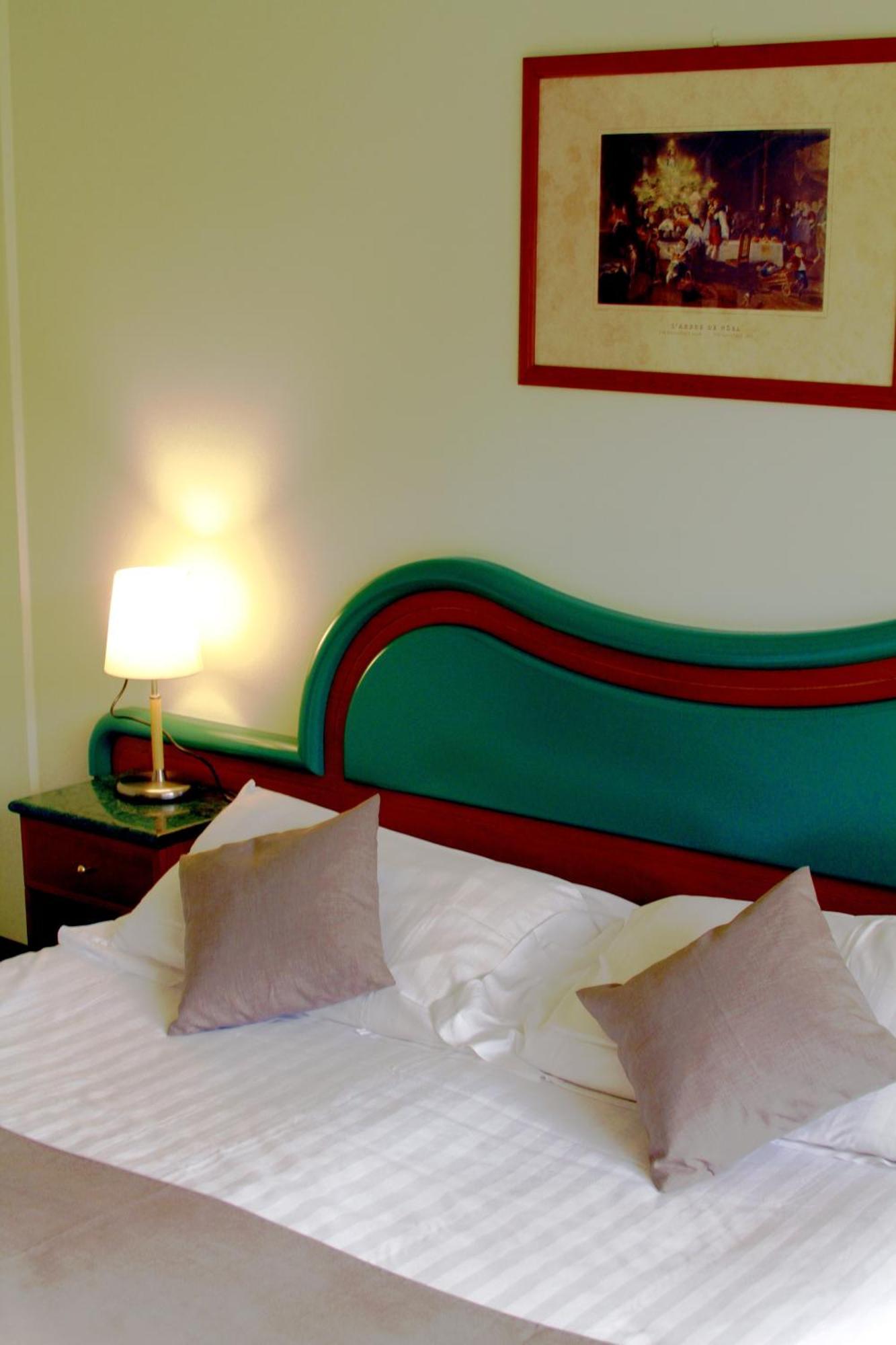 La Fonte Hotel Ome Kültér fotó